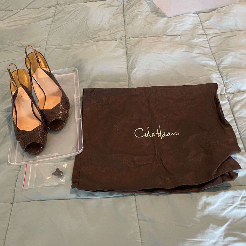 Women’s Cole Haan NikeAir Brown Snakeskin Peep-toe Slingback Heels size 6.5